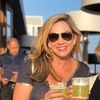 suzanne_adams